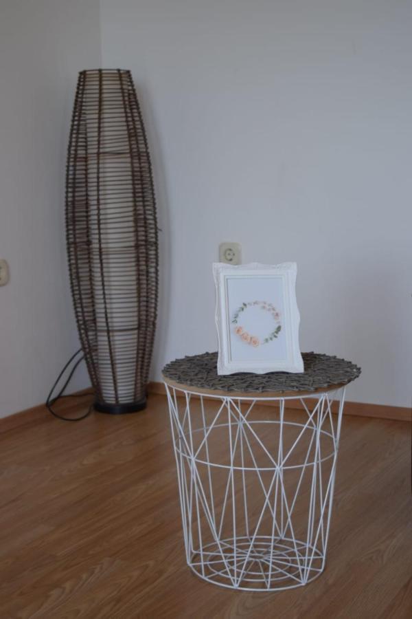 Apartments Marta Kaštel Novi Kültér fotó