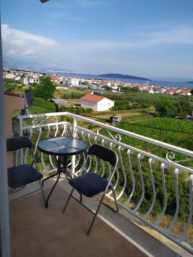 Apartments Marta Kaštel Novi Kültér fotó